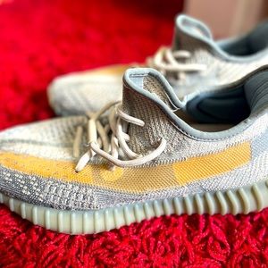 Yeezy Boost Israfil 8.5US